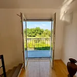 Villa Blanc - With Riverside Buna